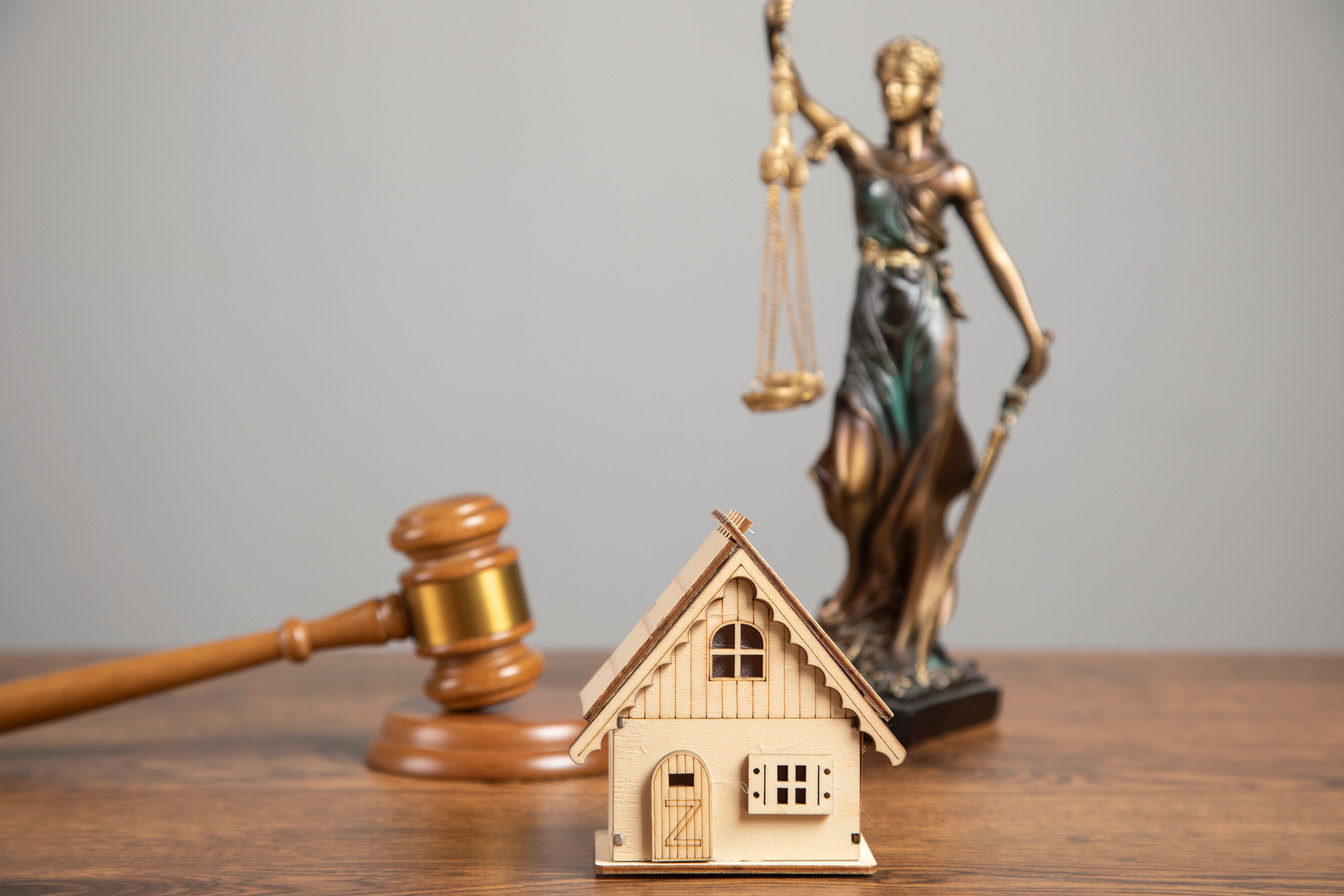 House auction real estate law concept.